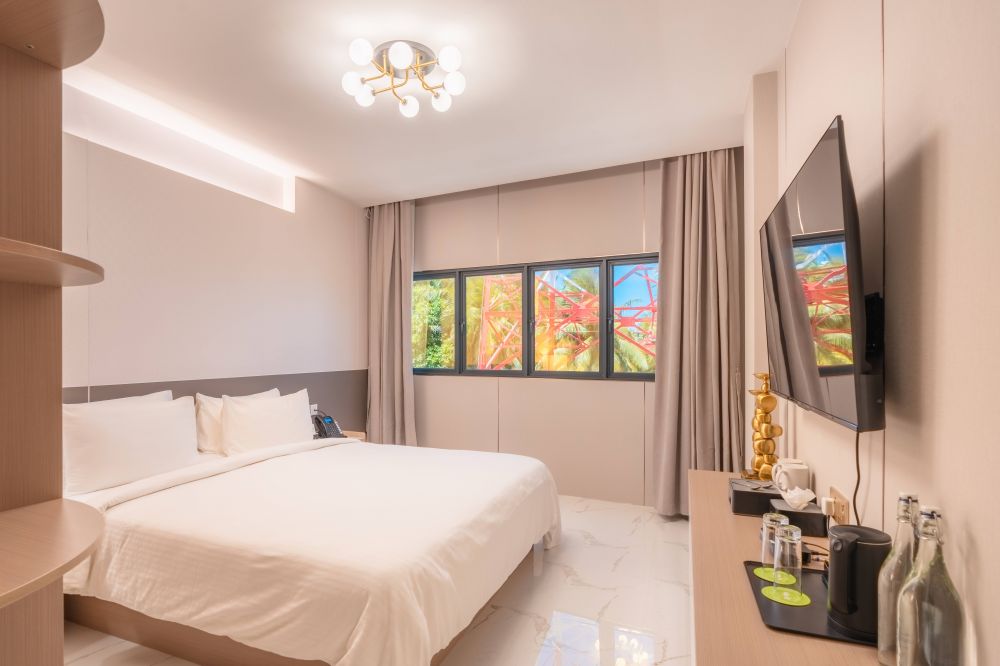 Deluxe Island View, WINGS By Hawks Hotels 3*