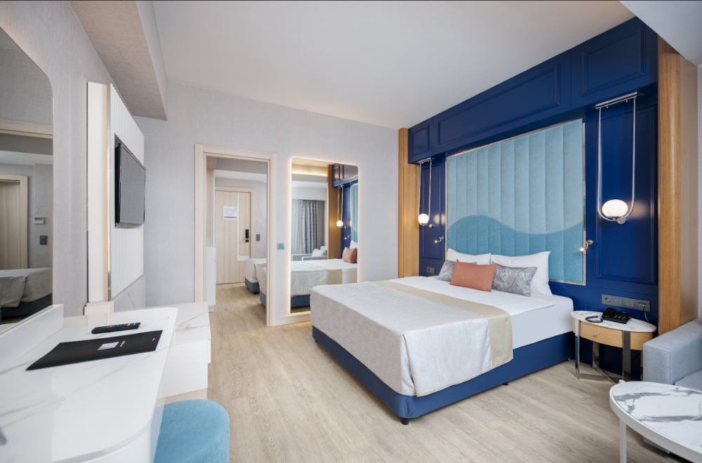 Family Swim Up Land View Room/ Sea View, Lago Hotel (ex. Azura Deluxe Resort & Aqua Sorgun) 5*