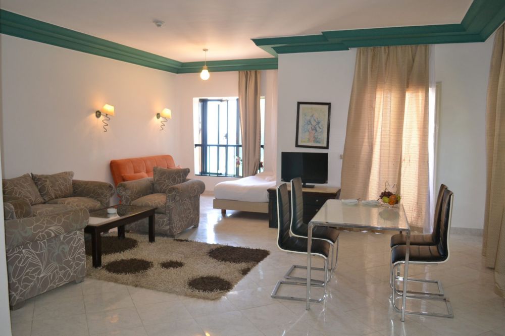 Suite, DEXON Roma Hotel (ex.Roma Hotel) 3*