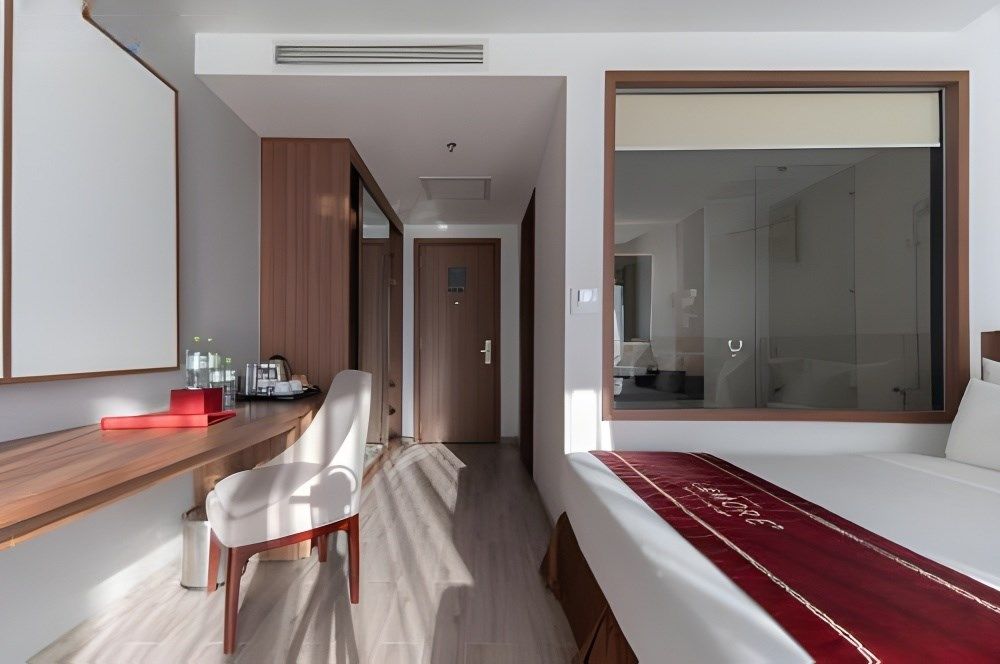 Deluxe City View QDRPL, LeMore Hotel Nha Trang 4*