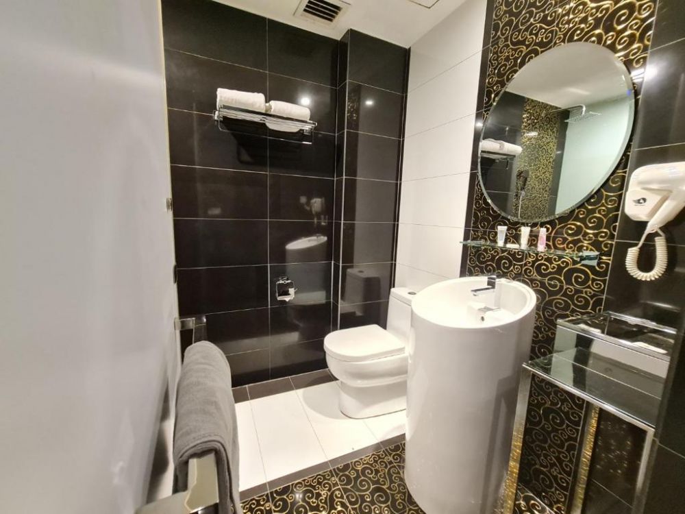 Deluxe Star, Arenaa Star Hotel 3*