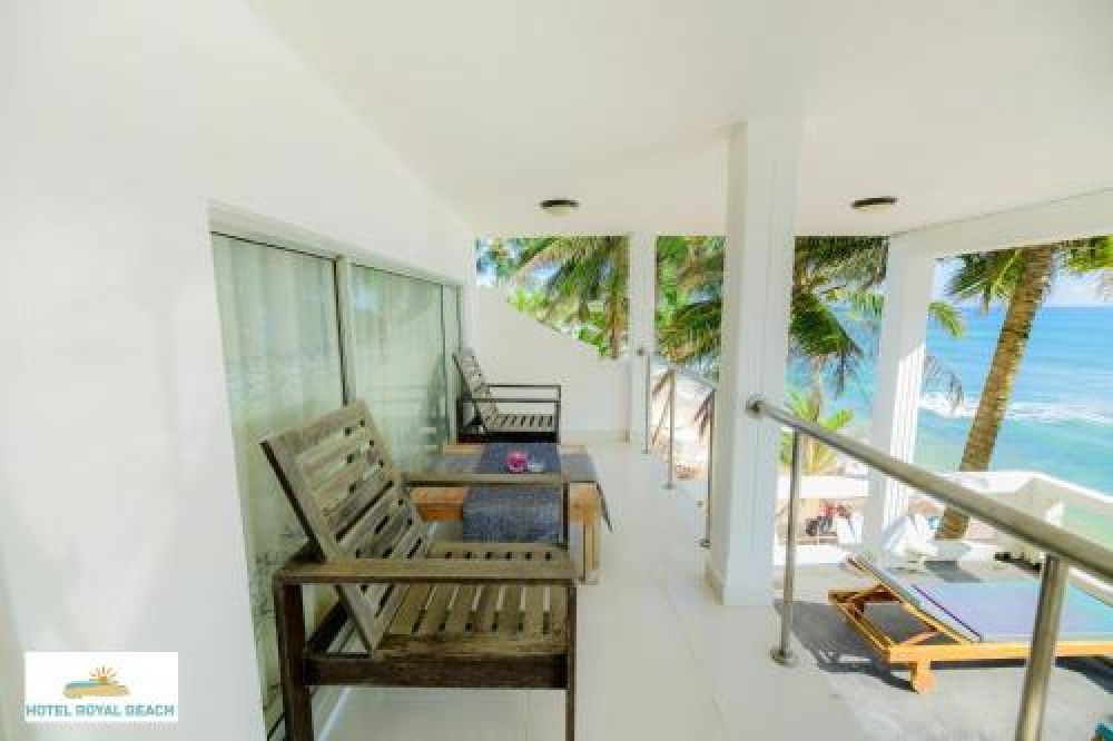 The Penthouse, Royal Beach Hotel & Restaurant 2*