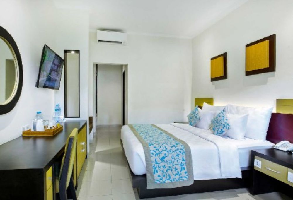 Superior Room, Adhi Jaya Hotel 3*