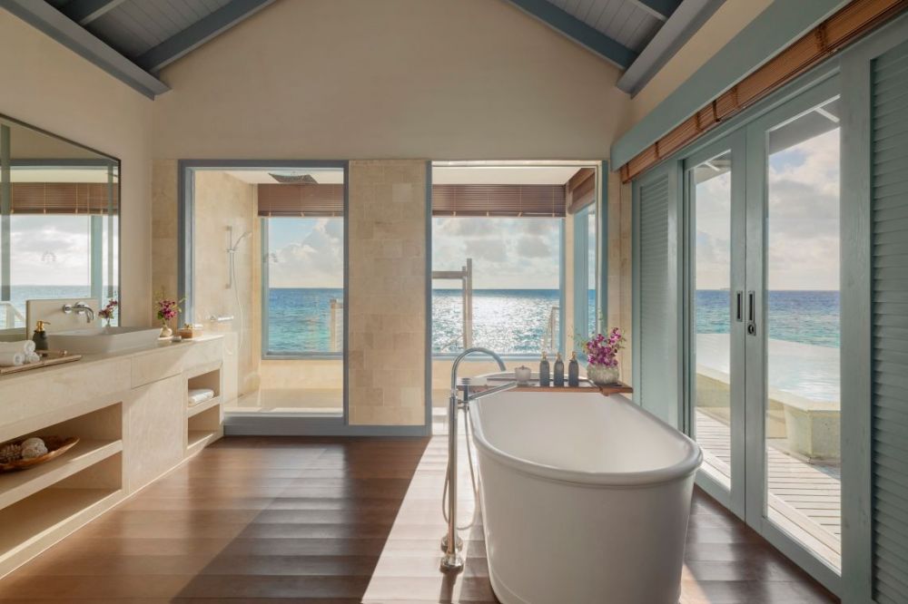 Sunset Overwater Pool Villa, The Halcyon Private Isles Maldives, Autograph Collection (ex. Raffles Maldives Meradhoo) 5*