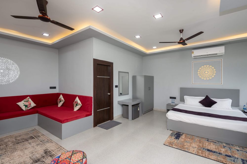 Orchid Room, Amadi Beach Front Resort 4*