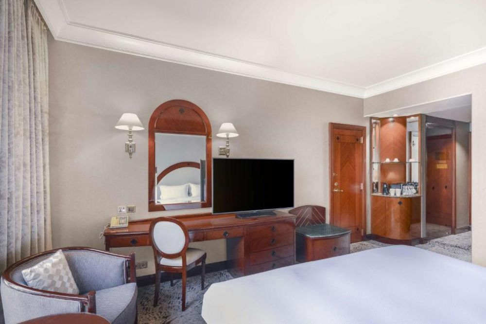 King/Twin Guest Room City View, Madinah Hilton 5*