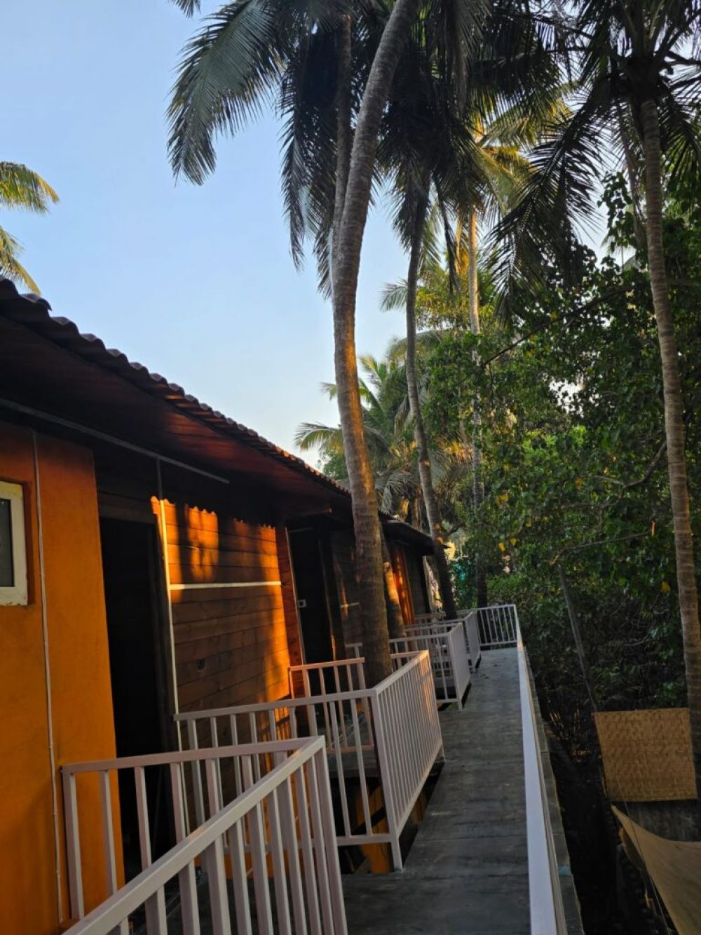 Wooden Cottage, Oziba Beach Resort 3*