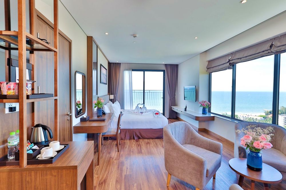 Junior Suite Sea View, Vipol Mui Ne Hotel & Spa 4*