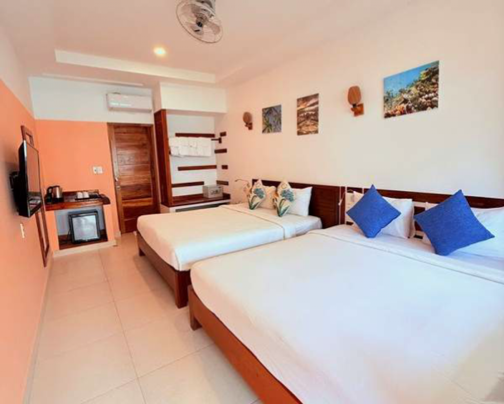 Quadruple Family, Palma Phu Quoc Resort 3*