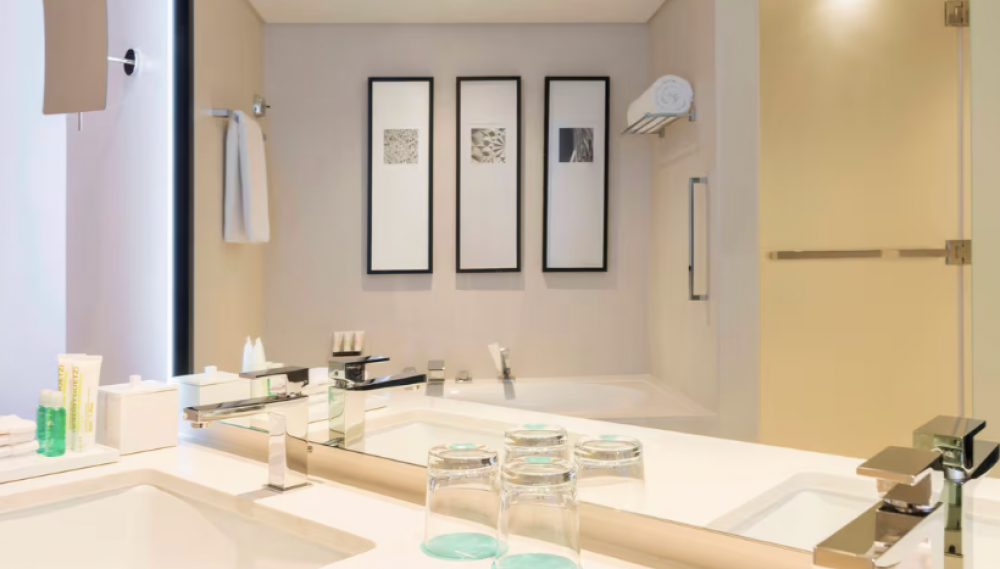 Deluxe Suite, Le Royal Meridien Beach Resort & SPA 5*