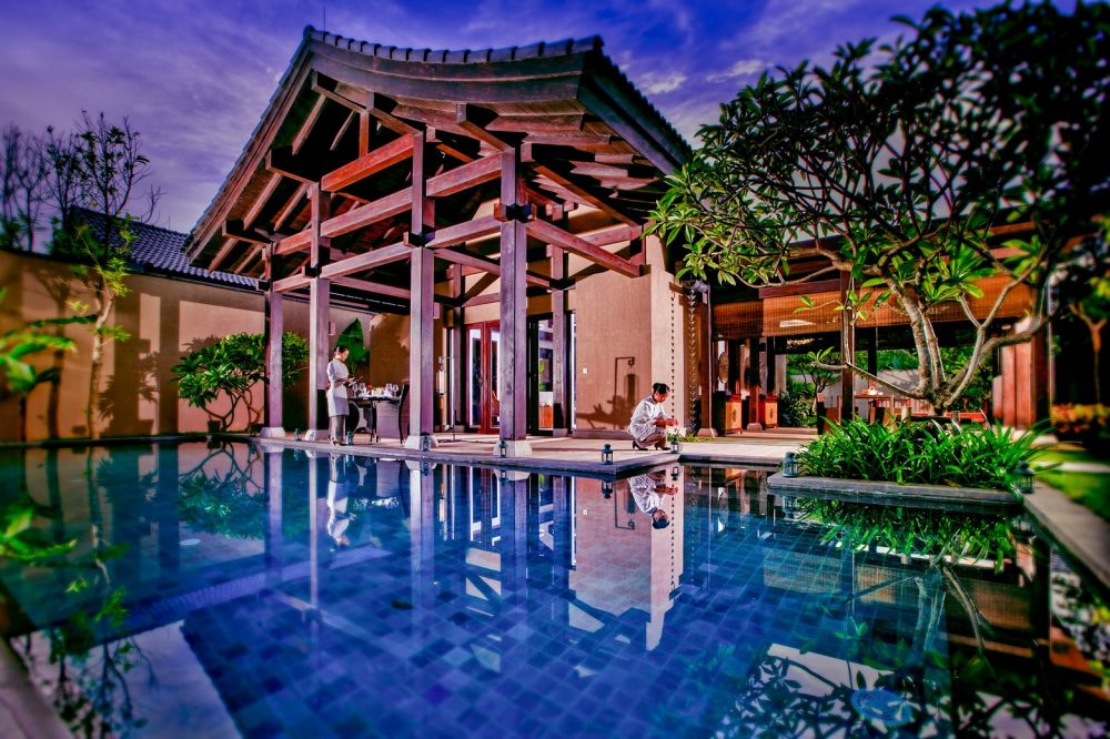 Superior One-Bedroom villa with private pool, Hainan Narada Resort & Spa Perfume Bay - All Villas 5*