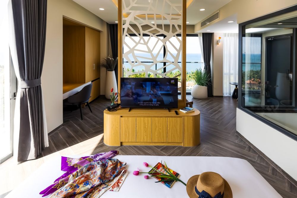 Executive Suite CV/OV with Balcony, Daystar Hotel Phu Quoc 4*