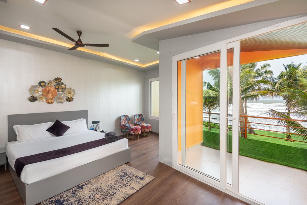 Water lily Room, Amadi Beach Front Resort 4*