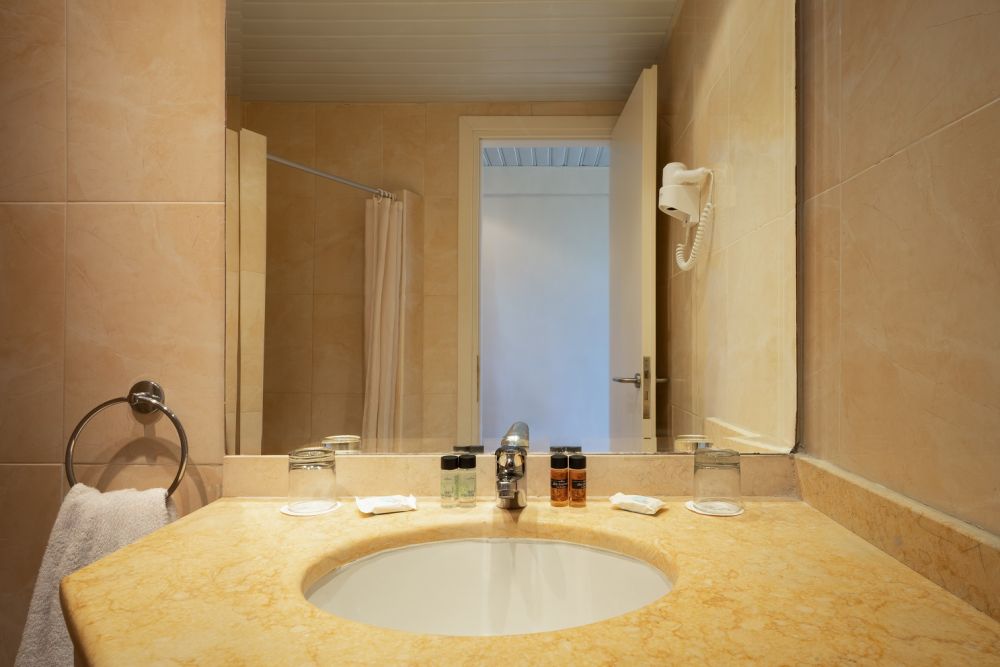 Superior Family Room Garden View, Messonghi Beach Holiday Resort 4*