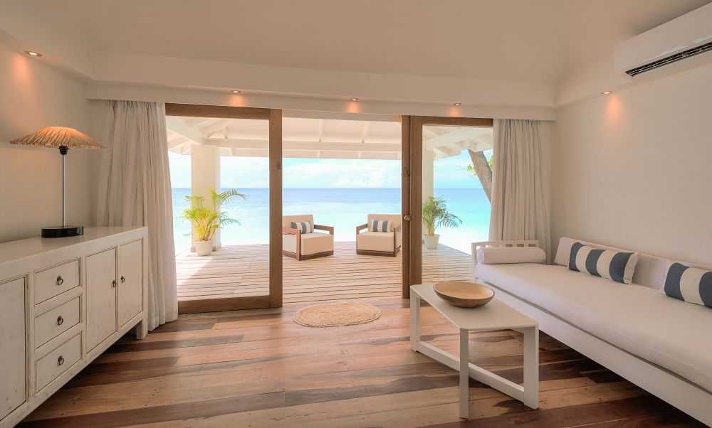 Beach Front Junior Suite, Diamonds Athuruga Island 5*
