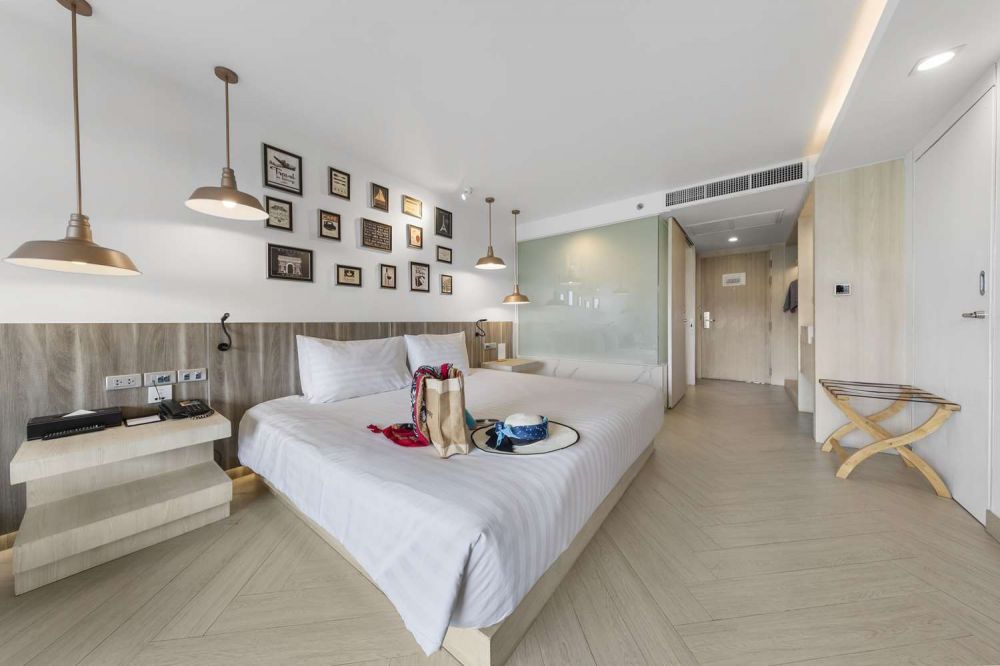 Deluxe, Golden Tulip Pattaya Beach Resort 5*