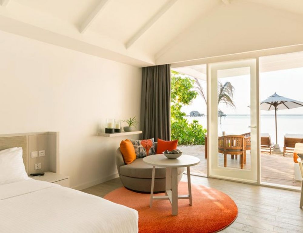 Family Lagoon Pavilion, LUX* South Ari Atoll 5*