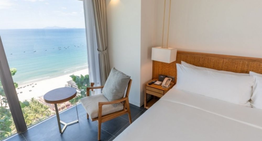 Deluxe Oceanfront with/without Balcony, Chicland Hotel 4*