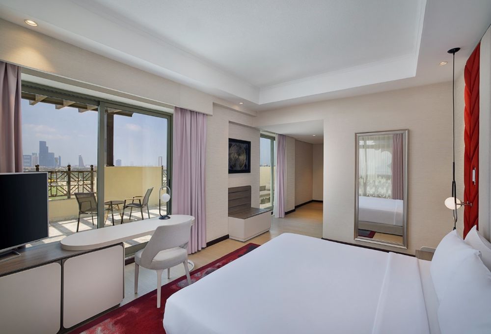 Suite Premium Level, Barcelo Al Jaddaf Hotel (ex. Occidental Al Jaddaf) 4*