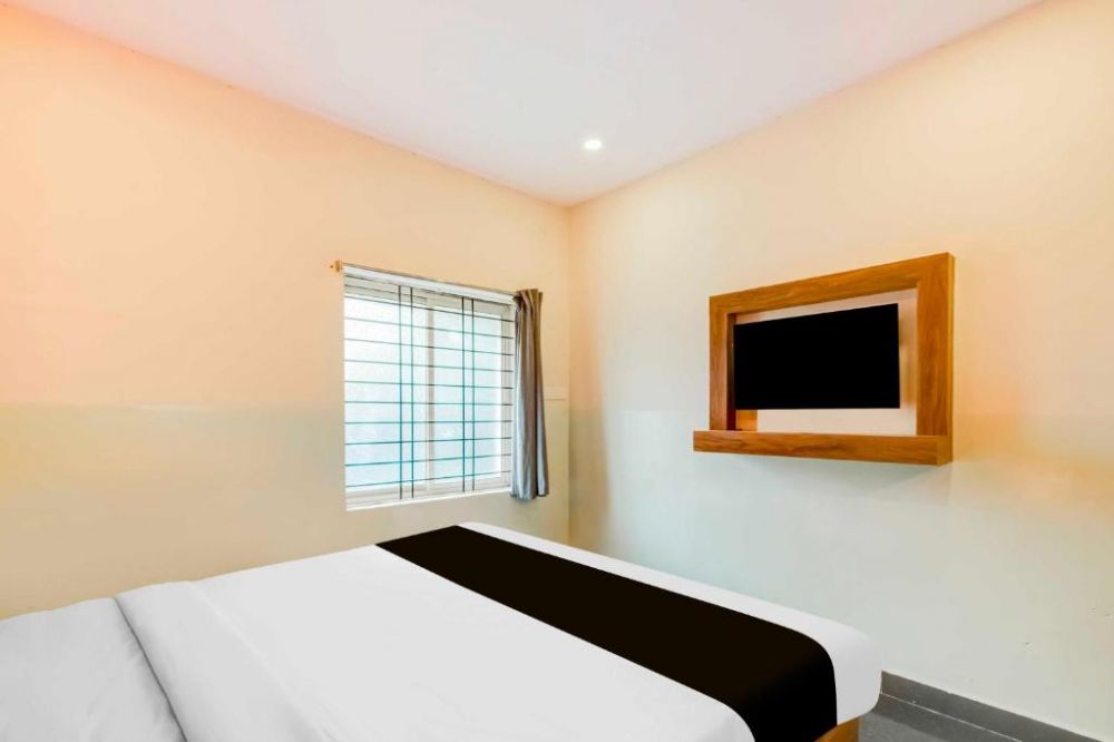 Standard AC Room, Townhouse Calangute Circle 2*