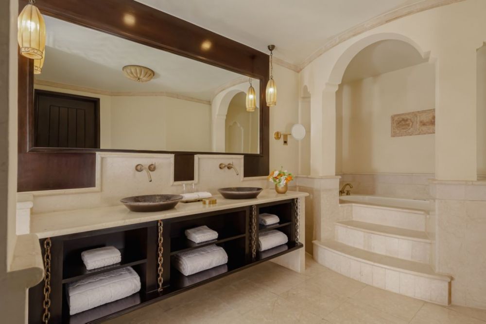 2 Bedroom Suite, Sharq Village & Spa, a Ritz-Carlton Hotel 5*