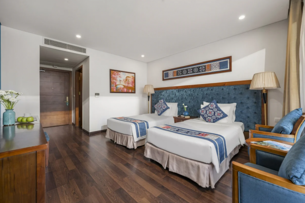 Balcony Premier Sea Front, Balcona Hotel Da Nang 4*