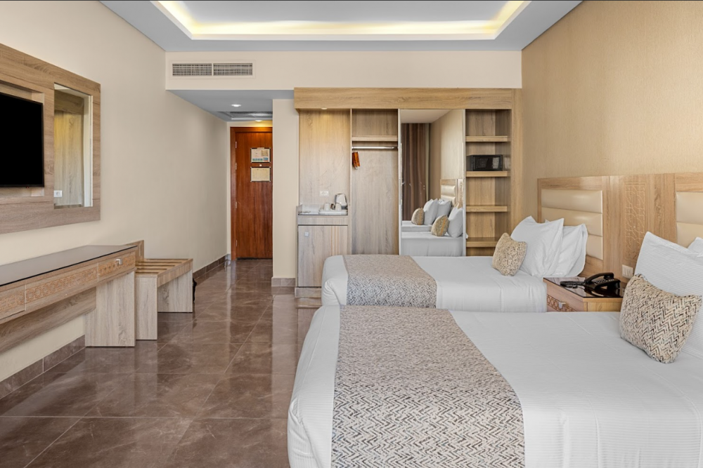 Standard GV/PV, Albatros Aqua Blu Resort Hurghada (ex. Sea World Resort) 4*