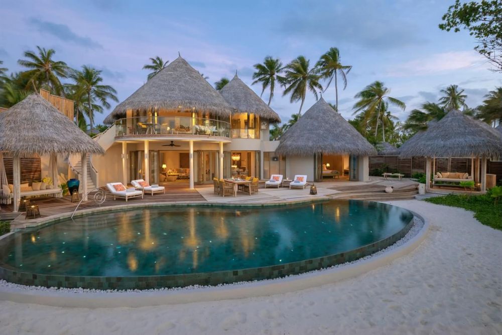 2Bedroom Beach Residence with Private Pool, The Nautilus Maldives 5*