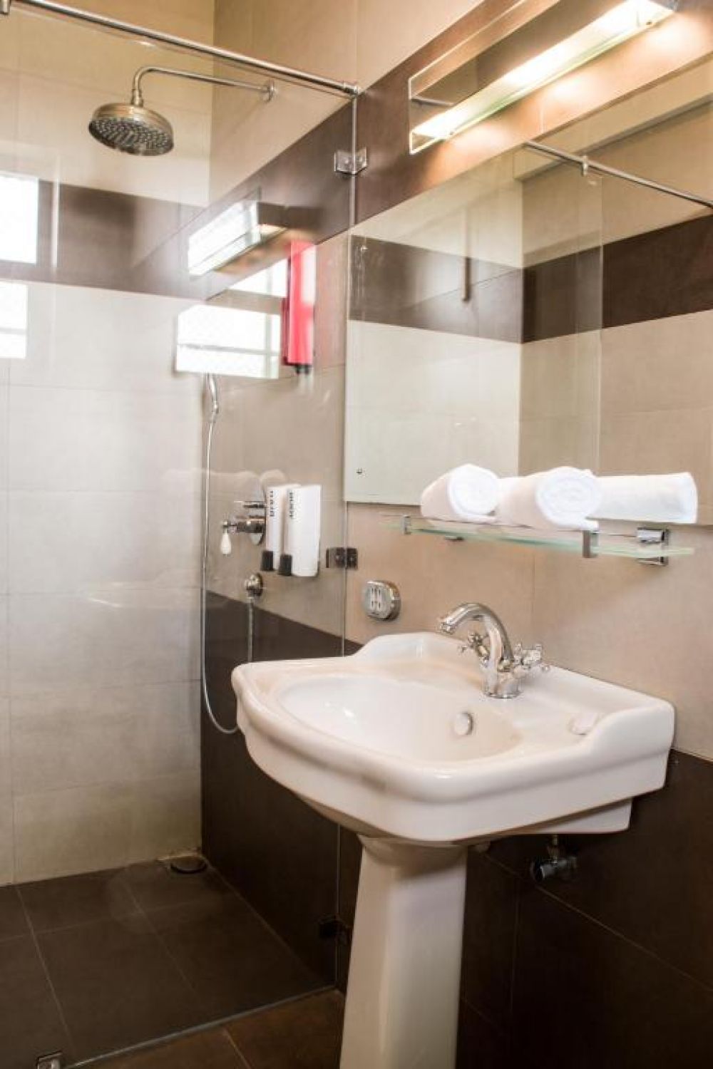 Standard Room Non Sea View, Hotel J Ambalangoda (ex Juce Hotel) 3*