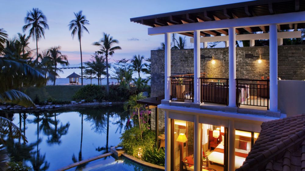 Ocean Front Pool Villa, Banyan Tree Hotel & Resort 5*