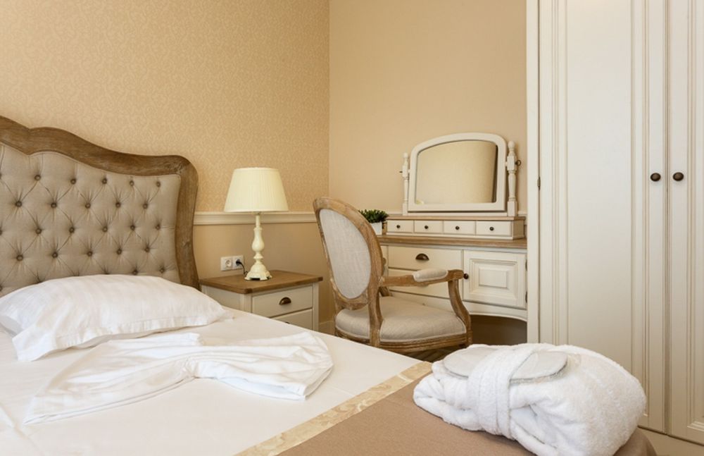 APP Standart, Therma Palace 5*