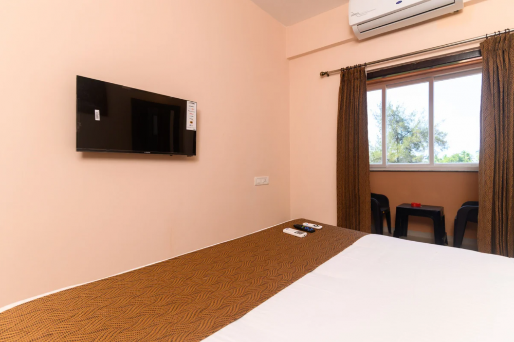 Eco Value Room with Balcony, Nazri Hotel 3*