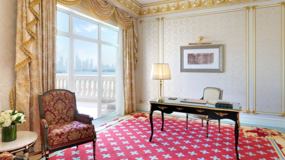 Raffles Royal Suite, Raffles The Palm Dubai 5*