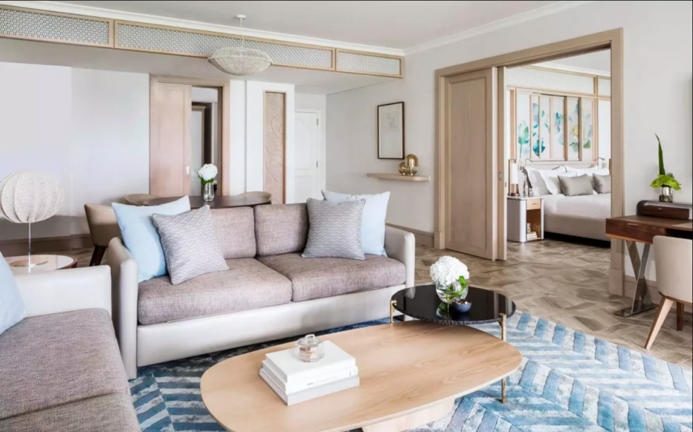 Ocean Balcony Suite   , One & Only Le Saint Geran 5*