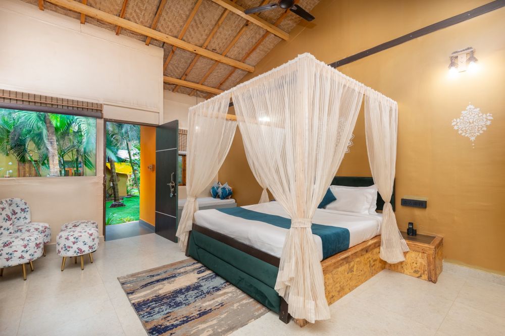 Sunflower, Amadi Beach Front Resort 4*