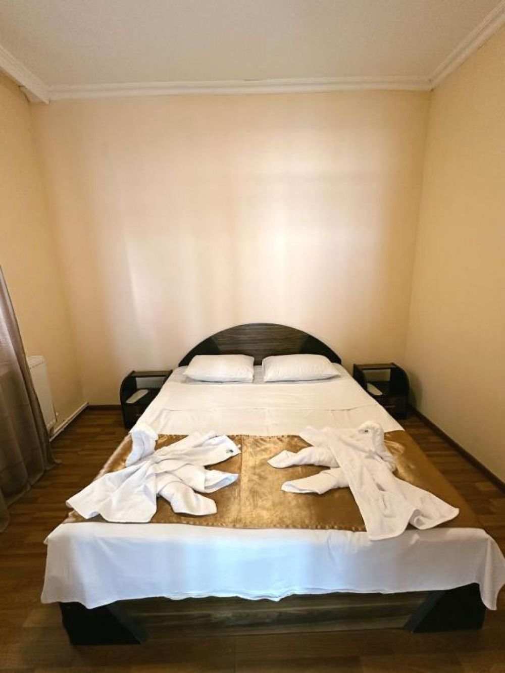 Two Bedroom Apartments, Solidarity 3*