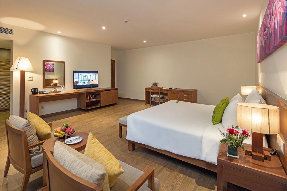 Senior Suite, Cam Ranh Riviera Beach Resort & Spa 5*