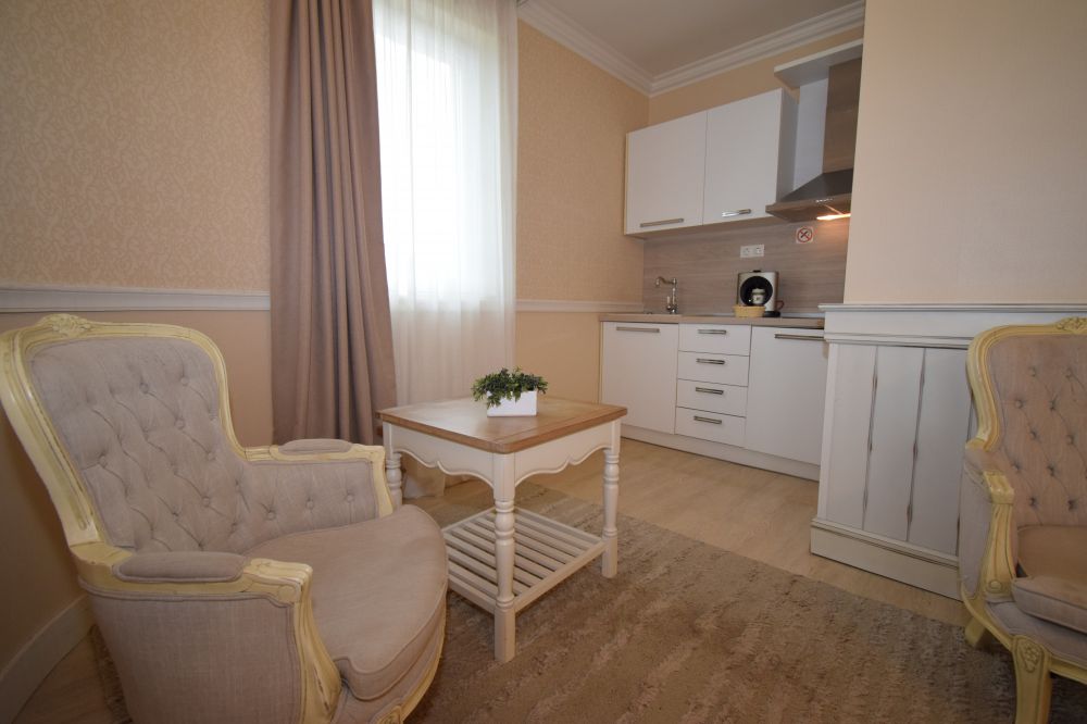 APP LUX, Therma Palace 5*