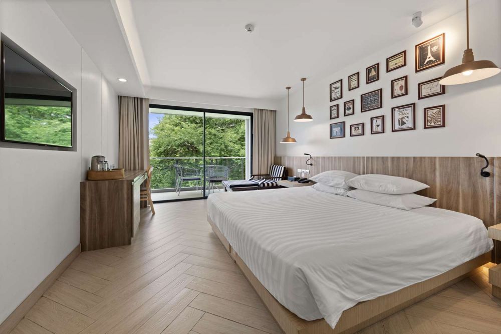 Superior, Golden Tulip Pattaya Beach Resort 5*