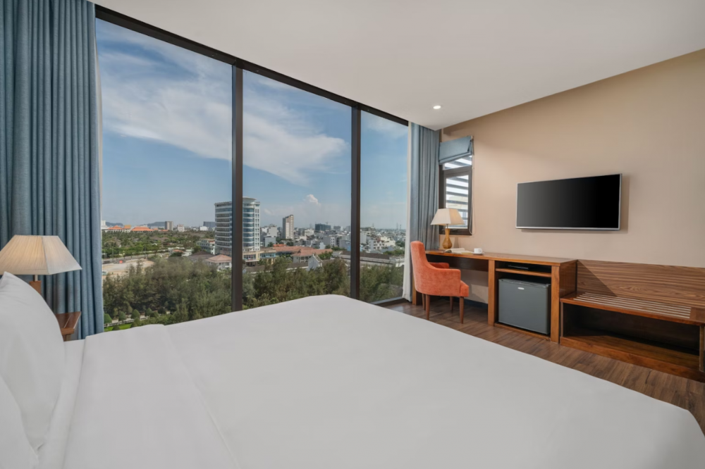 Yarra Room, Yarra Ocean Suites Danang 4*