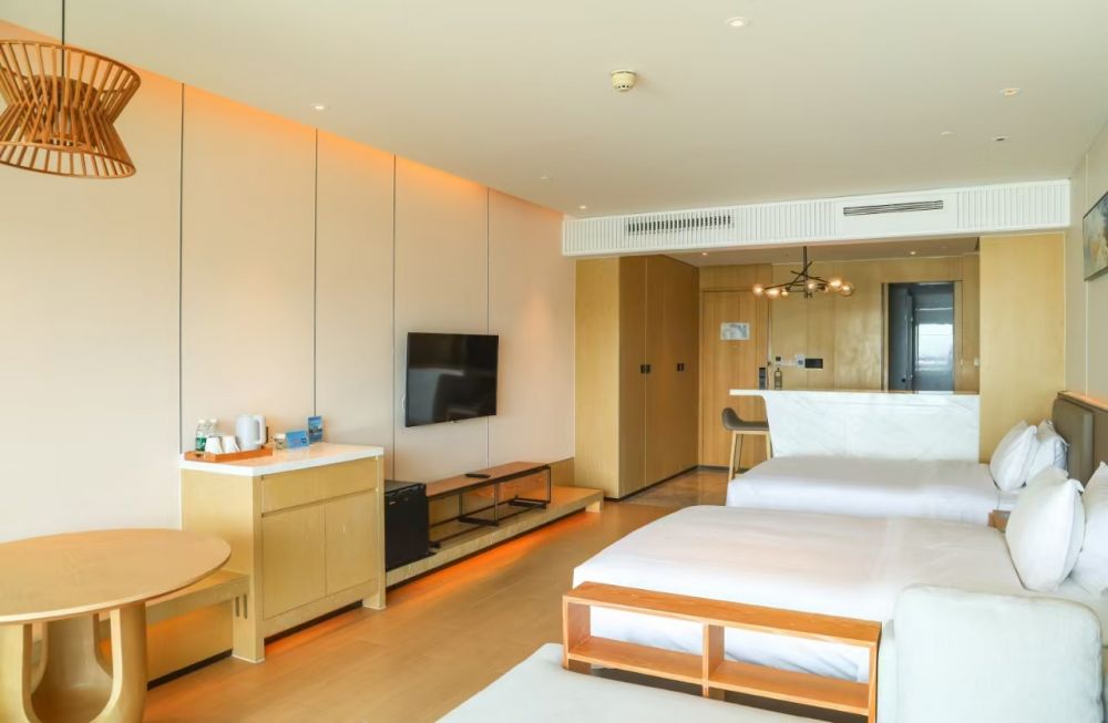 Cozy sea view room, Tiancheng Central Coast Seaview Hotel Sanya 5*