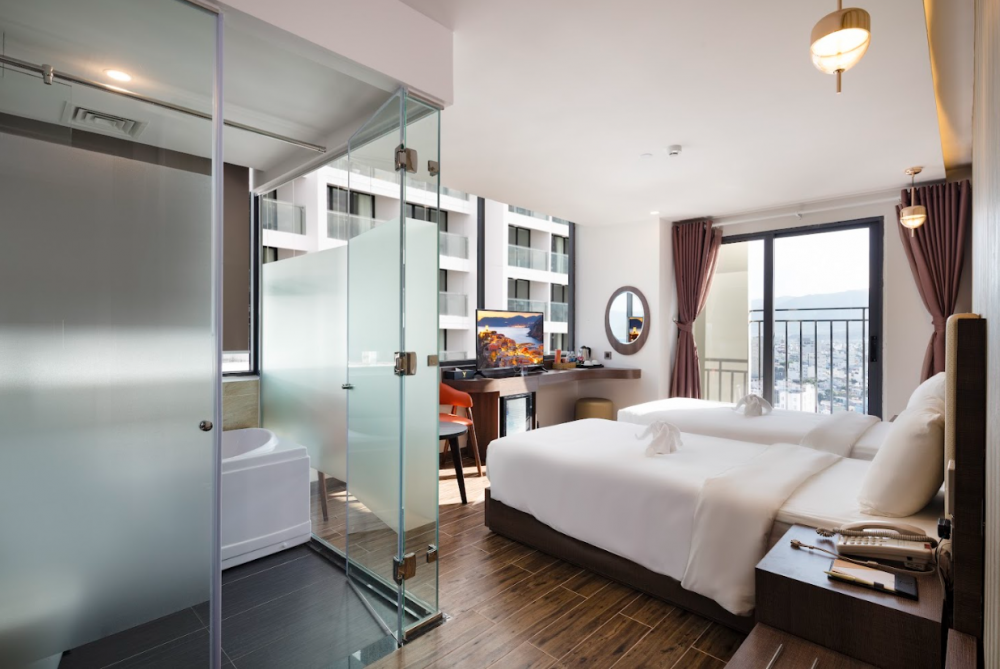 Premier V, V Hotel Nha Trang 4*