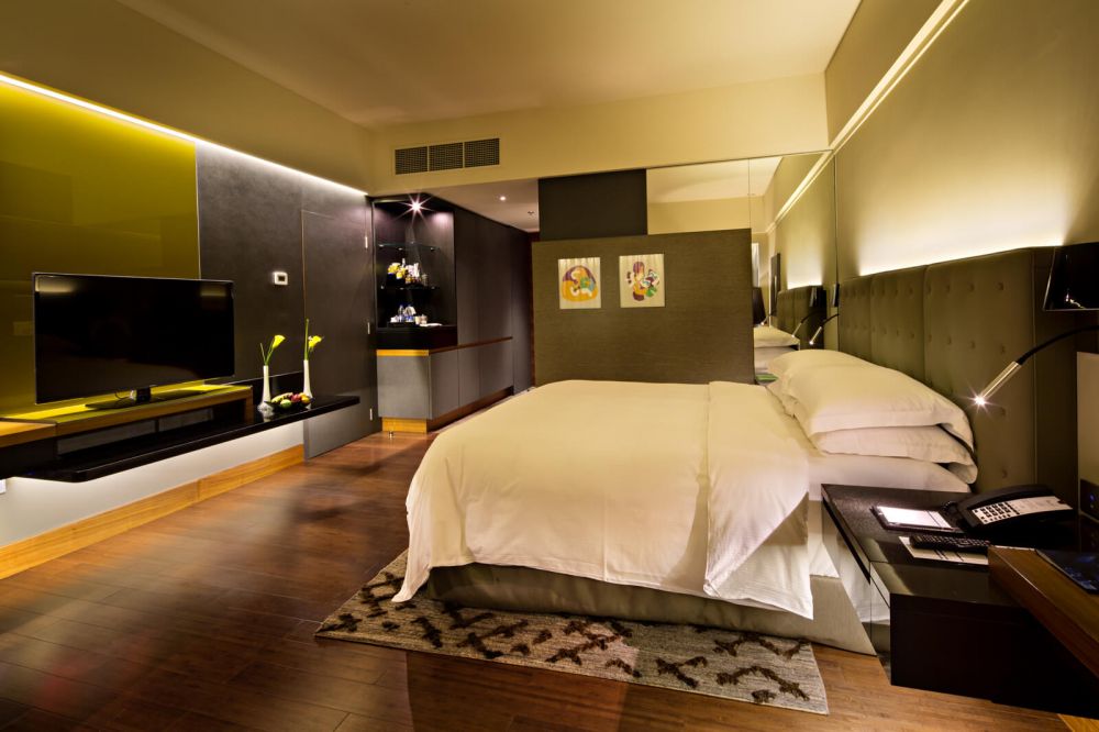 Grand Room, The Art Hotel & Resort 5*