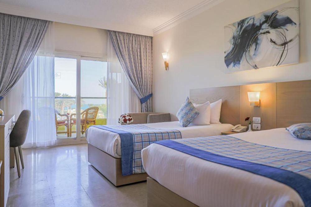 Superior Room, Palm Beach Resort & Spa 4*