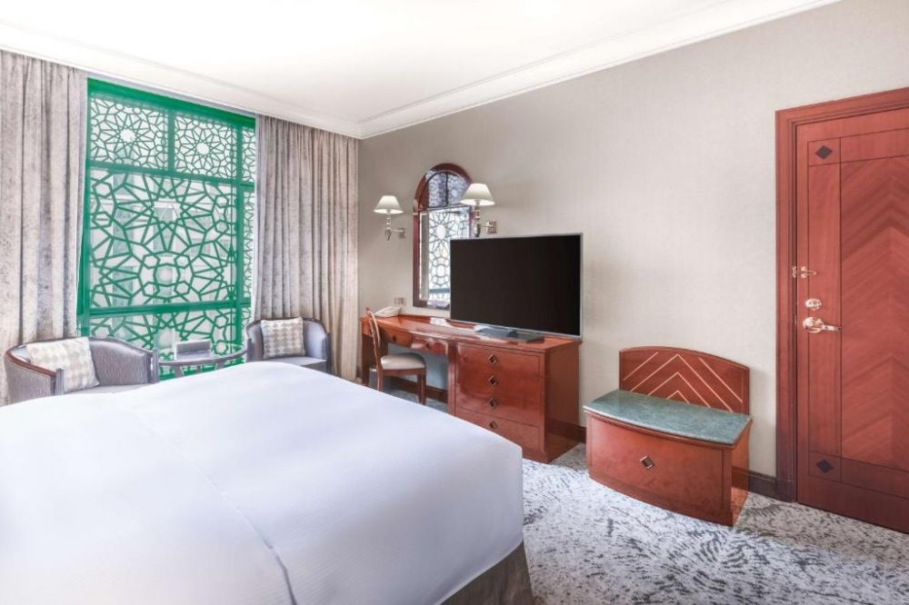 King/Twin Guest Room City View, Madinah Hilton 5*