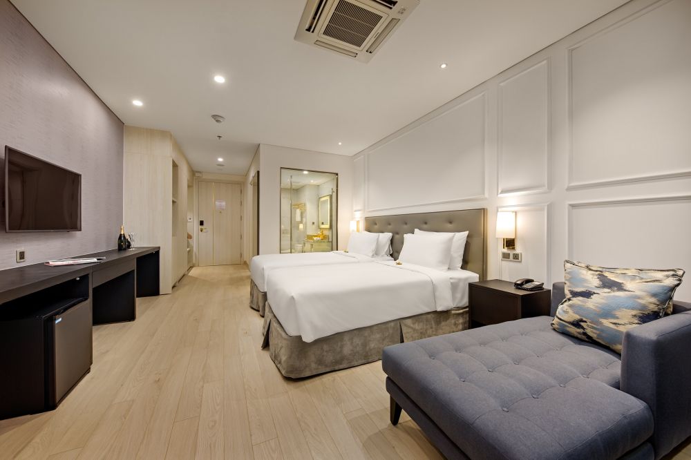 Deluxe Golden Bay, Wyndham Danang Golden Bay 5*