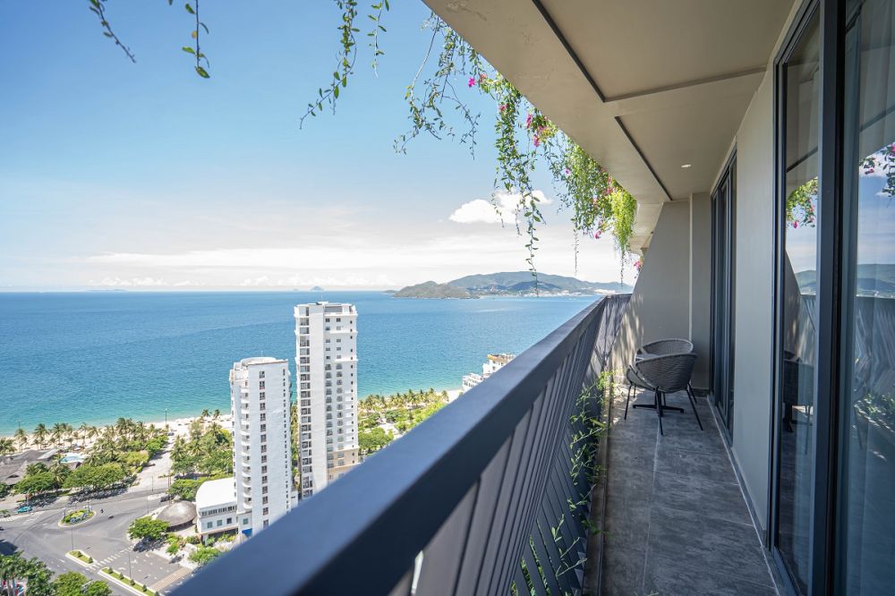 Lotus Paradise Oasis 2 bedrooms, The Signature Hotel Nha Trang 5*