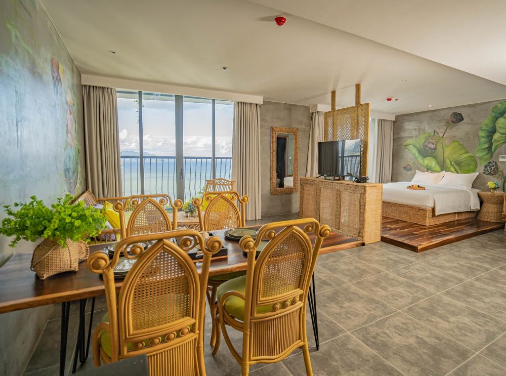 Wild Sunflower Breeze 3 bedroom, The Signature Hotel Nha Trang 5*