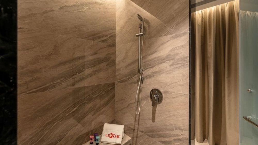 Premium Pool Suite, Imperial Lexis Kuala Lumpur 5*