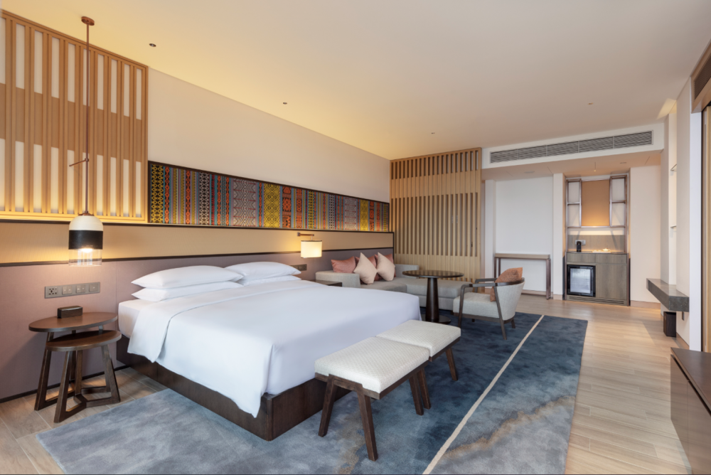 King/Twin Bed Ocean View Club Access, Hyatt Regency Sanya TianLiBay 5*